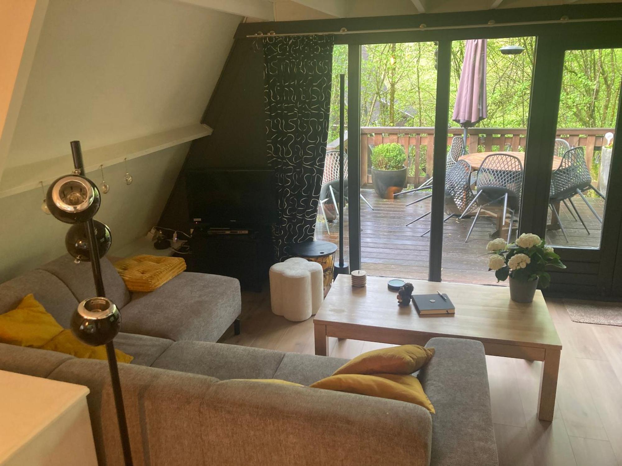 Chalet Sequoia 138 Nature, Piscine Et Chien Bienvenu A Durbuy